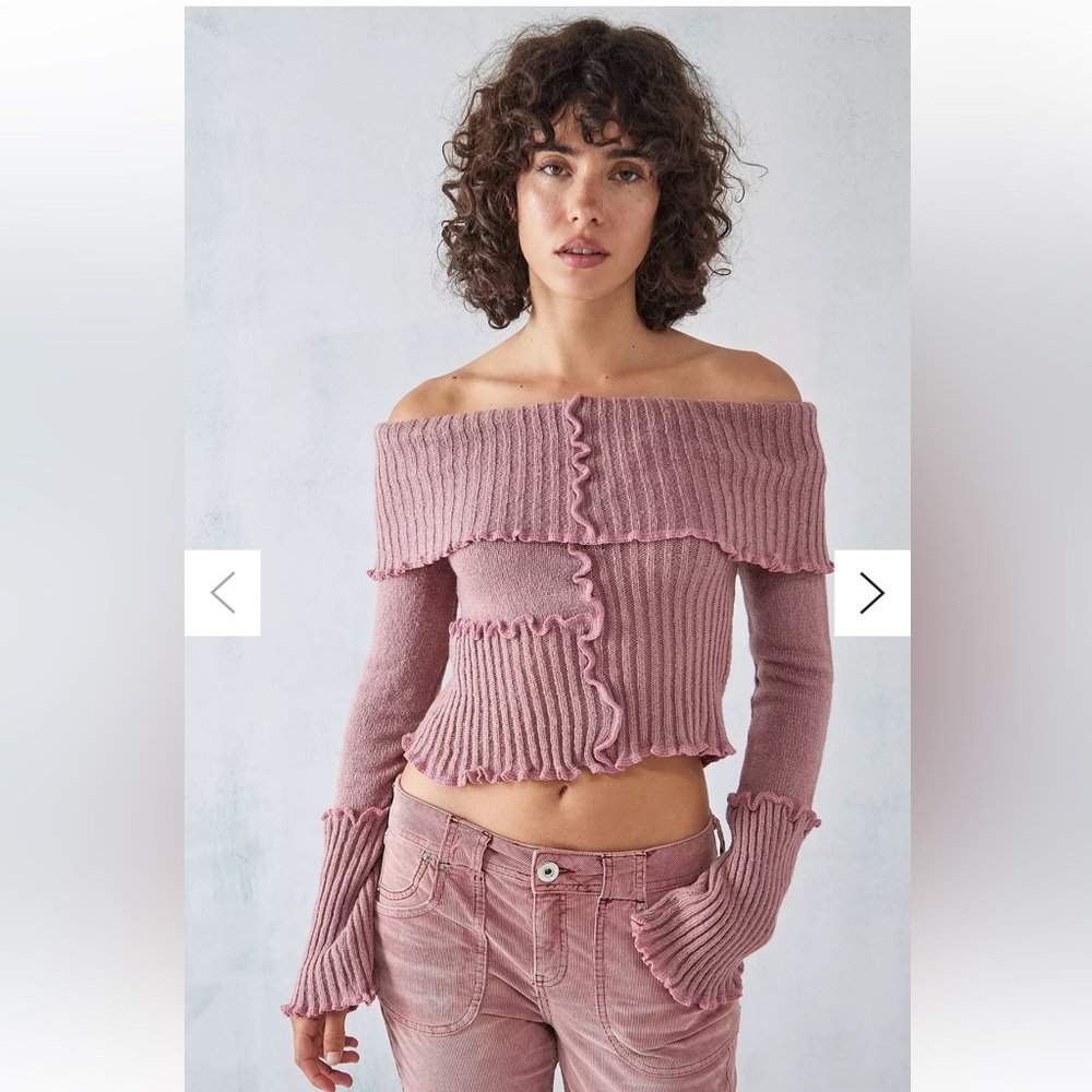 Urban Outfitters Belle Overlock Knit Off-The-Shoulder Top Size M (Brand New)
